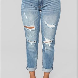 Fashionova distress boyfriend jeans size 9